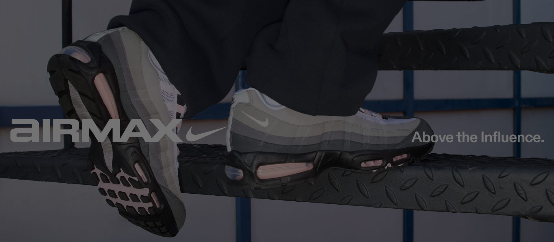 Nike Air Max 95: Ikon Streetwear dengan DNA Anatomi yang Unik